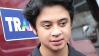 bastian-steel-kok-capek-banget-4_169